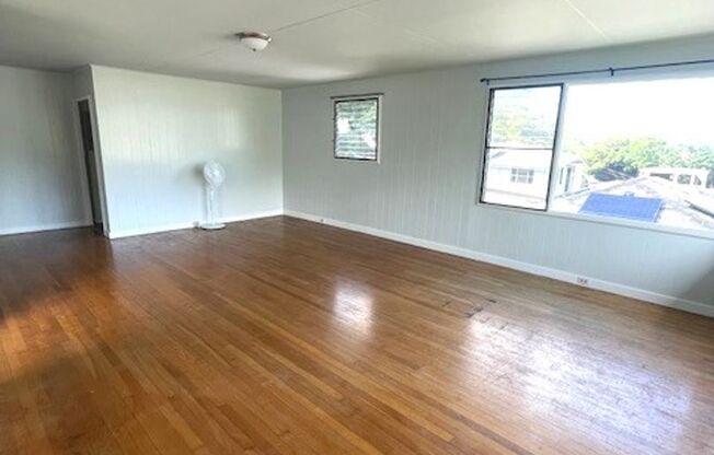 3 Bed/ 1 Bath home in Honolulu