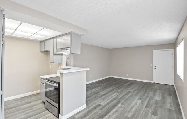 2 beds, 2 baths, 840 sqft, $1,750, Unit 210