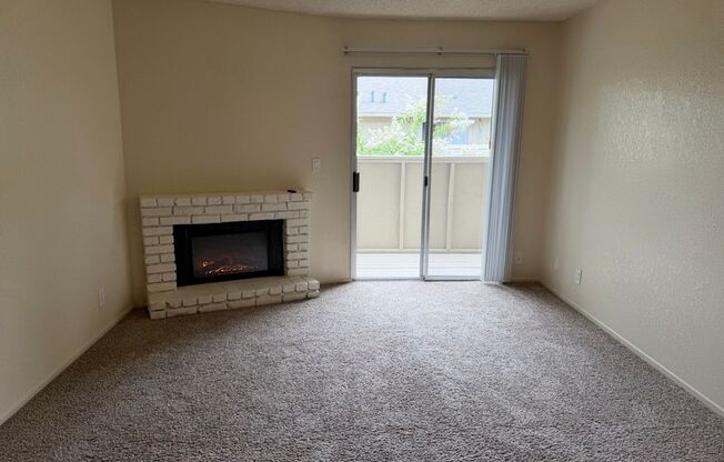 2 beds, 2 baths, 994 sqft, $1,725, Unit 222A