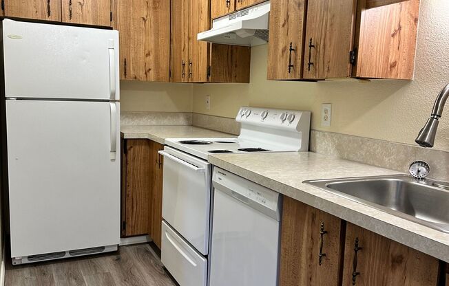 Forest Hills Apartments