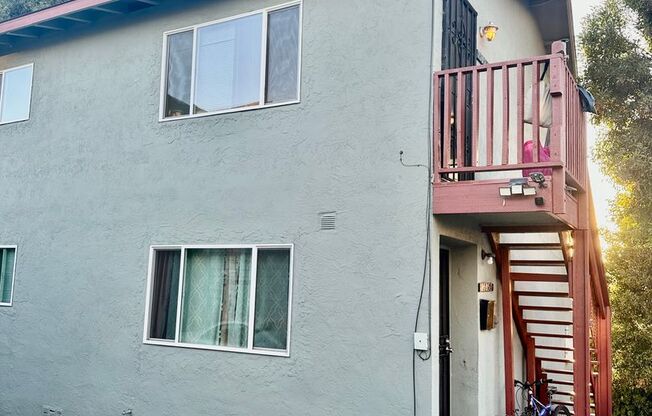 2 beds, 1 bath, $1,780