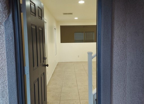 8671 BELLA JEWEL AVE