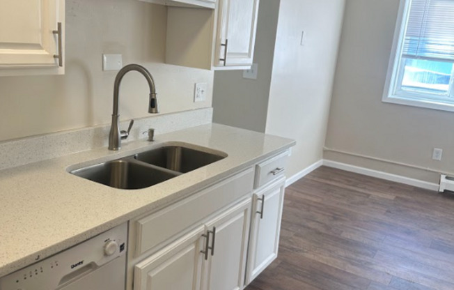 1 bed, 1 bath, 650 sqft, $1,265, Unit 1650-9