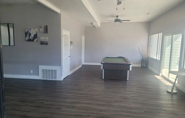 1 bed, 1 bath, 605 sqft, $990, Unit #111