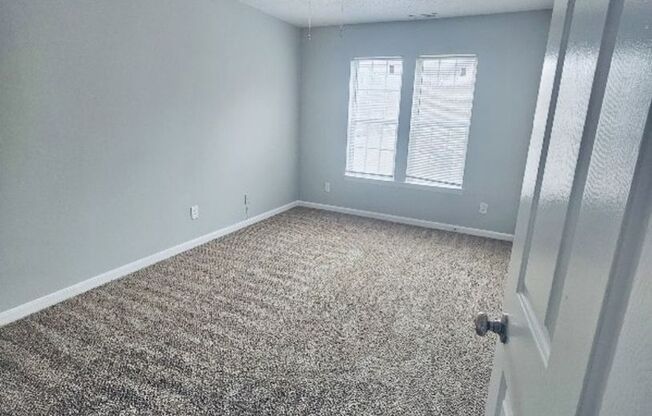 2 beds, 2 baths, 1,020 sqft, $1,195, Unit 1423