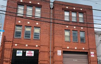 1 bed, 1 bath, $1,350