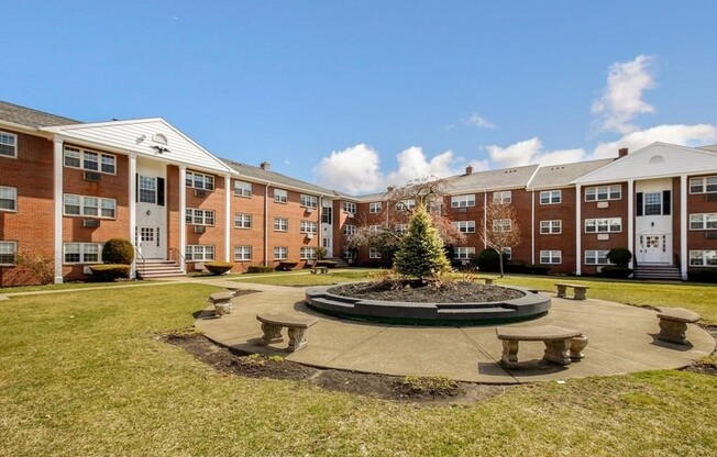 8 OLD COLONY