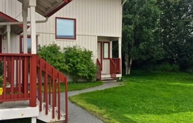 2 beds, 1 bath, 800 sqft, $1,650, Unit 1940-2