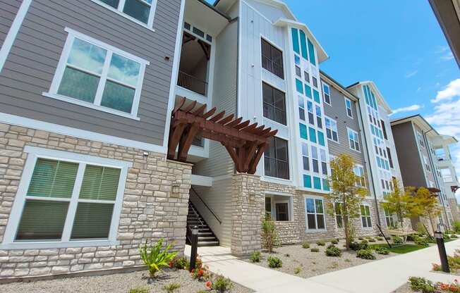 an exterior view of an apartment building