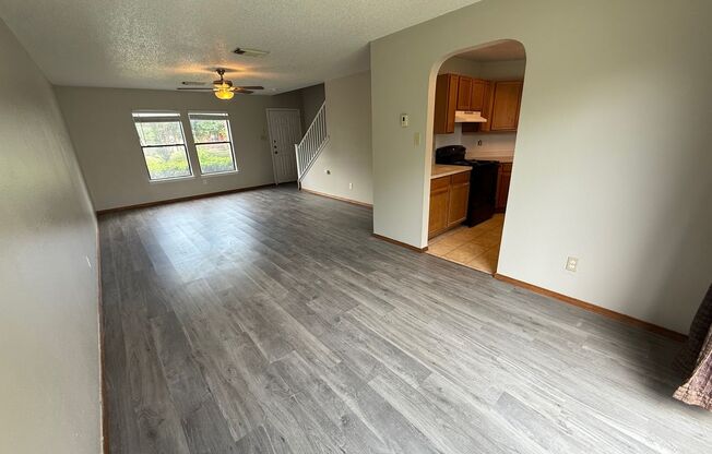 10735 Juniper Pass