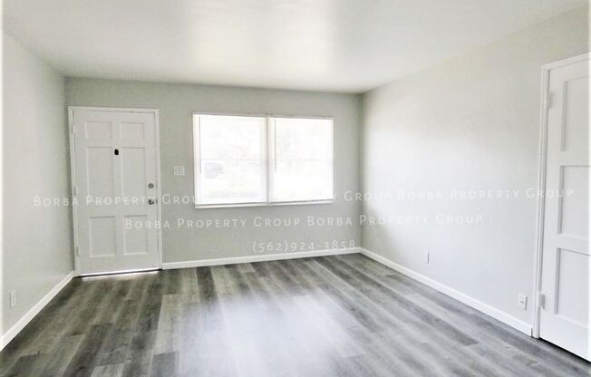 Studio, 1 bath, 355 sqft, $1,290, Unit 06