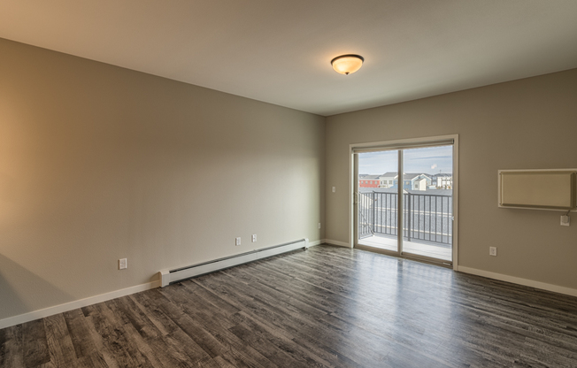 Studio, 1 bath, 611 sqft, $1,020, Unit 101