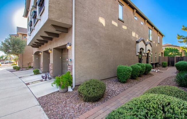 Beautiful Condo in Augusta Ranch