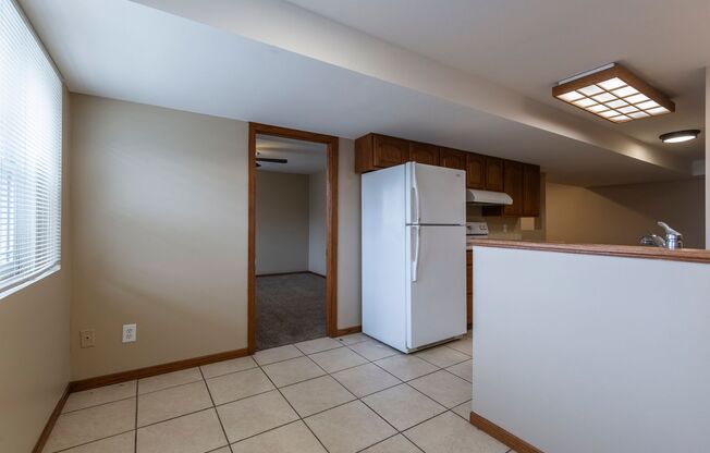 1 bed, 1 bath, 850 sqft, $850, Unit 4860-5