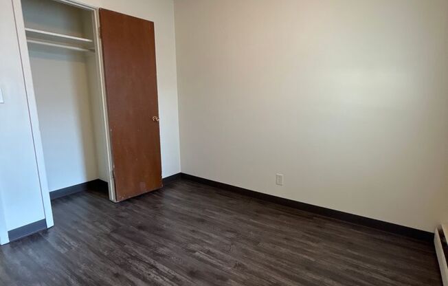 2 beds, 1 bath, 800 sqft, $765, Unit 310-08