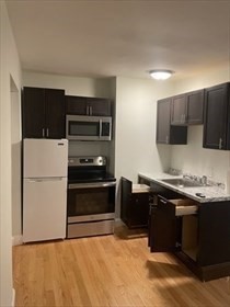 1 bed, 1 bath, 650 sqft, $1,500, Unit 6