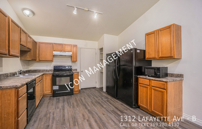 1312 LAFAYETTE AVE