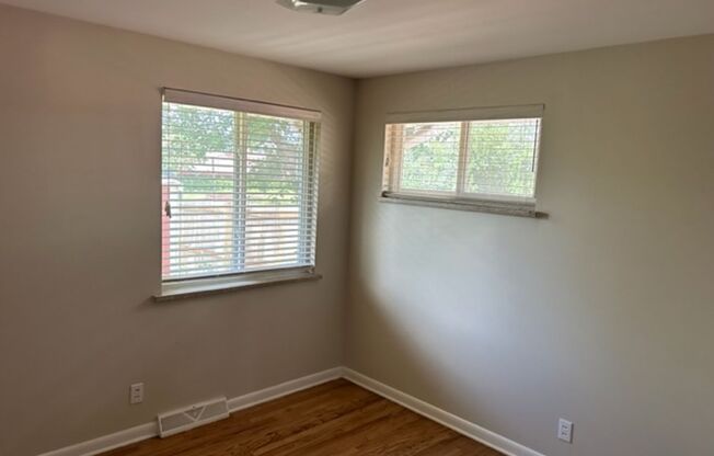 2 beds, 2 baths, $2,800