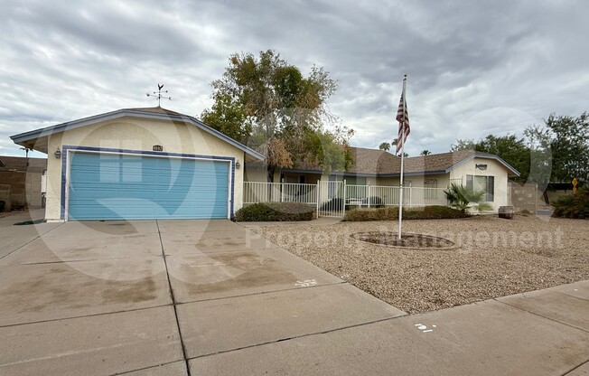 8102 W SWEETWATER AVE
