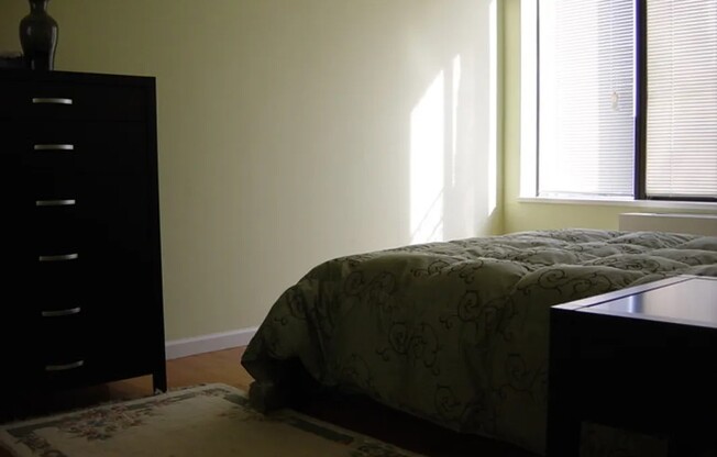 2 beds, 2 baths, 1,100 sqft, $7,250, Unit 23C