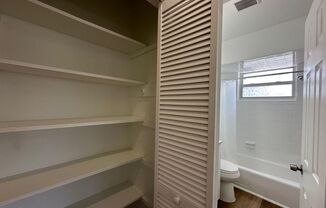 Van Buren St Apts II LLC