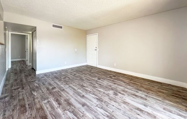 Fantastic condo near ASU!