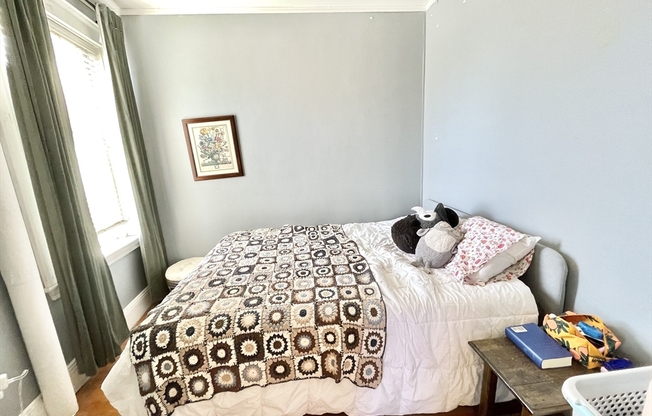 1 bed, 1 bath, 650 sqft, $2,950, Unit 25