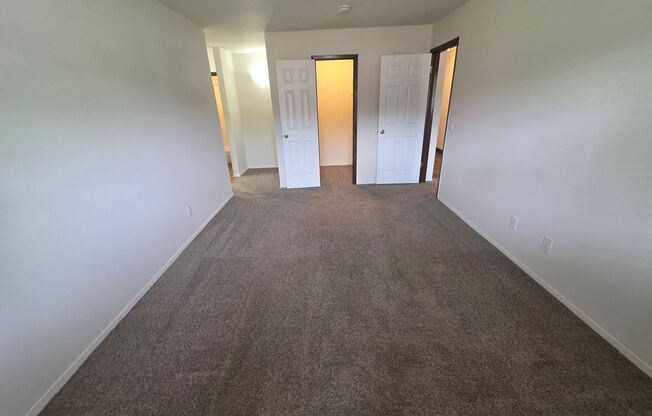 2 beds, 2 baths, 960 sqft, $1,325, Unit 21 - 101