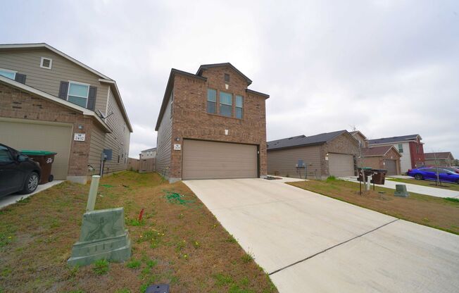 Beautiful Home Now Available in Miller Ranch! Realtor Commission: $500