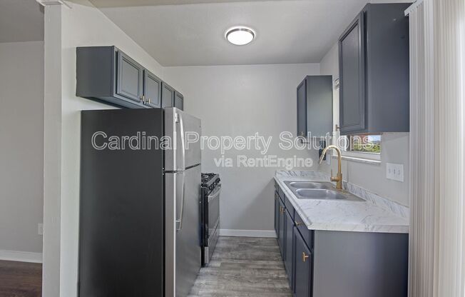 3271 MORRISON AVE