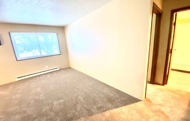 1 bed, 1 bath, 700 sqft, $760, Unit 4530-10