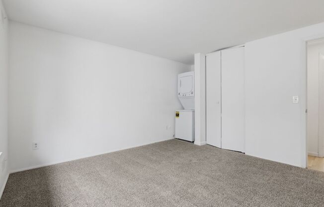 1 bed, 1 bath, 590 sqft, $1,395, Unit 201