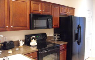 2 beds, 2.5 baths, $1,595