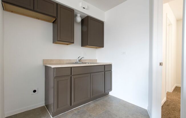 8640 S Ingleside
