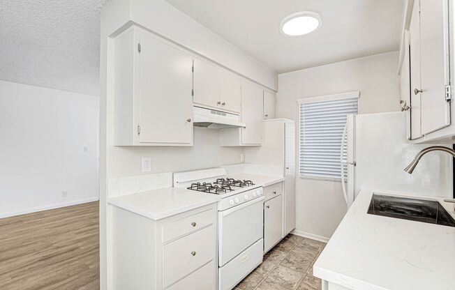 1314 Euclid St. in Santa Monica - near Wilshire Blvd.