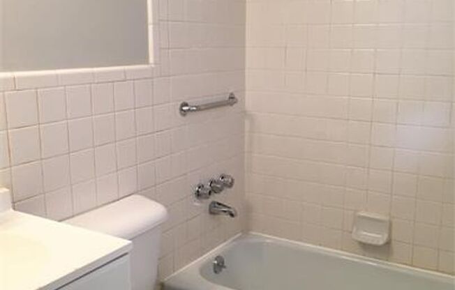 1 bed, 1 bath, $855, Unit PL 307-06