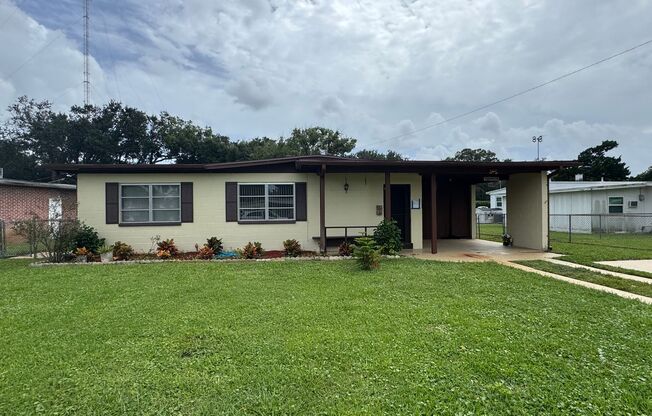 3/2 Pool Home in Holly Hill