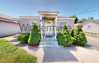 1736 Portland Ave *AC, Central Heat, Storage & Patio*