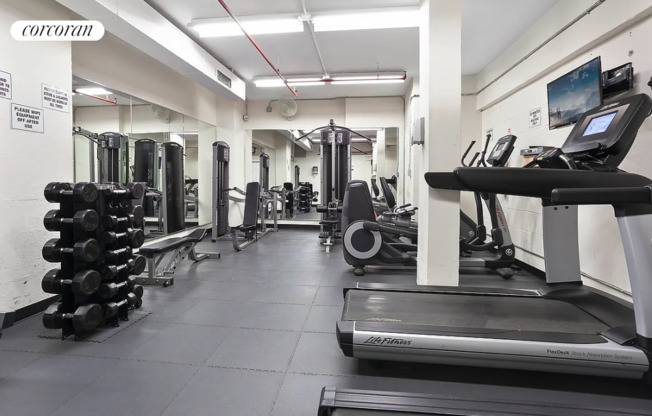 1 bed, 1 bath, 753 sqft, $5,200, Unit 9K