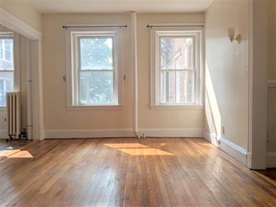 10 Agassiz St.