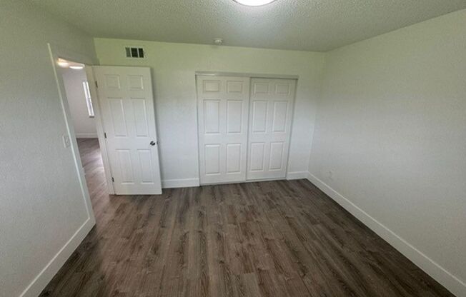 1 bed, 1 bath, 700 sqft, $1,595, Unit F107