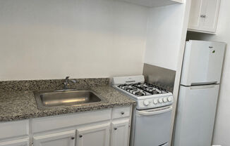 1620 S ST ANDREWS PL