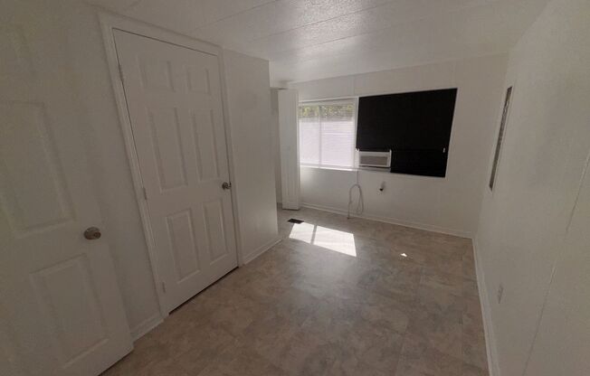 1137 S Christiana Ave Apopka FL 32703