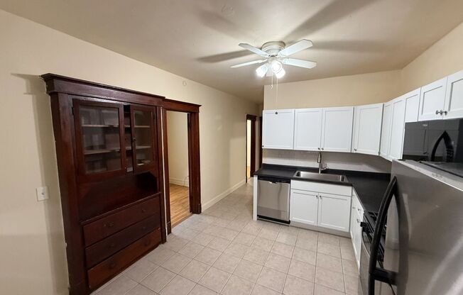 3 Bedroom Pet Friendly in Bridgeport