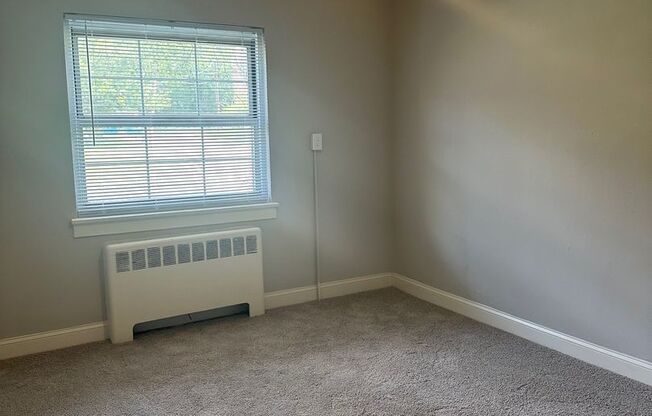 2 beds, 1 bath, 756 sqft, $2,125, Unit 247B