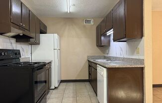 2 beds, 1 bath, 800 sqft, $675, Unit 41