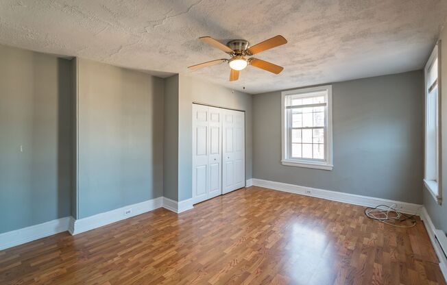 1933 Spring Garden Street