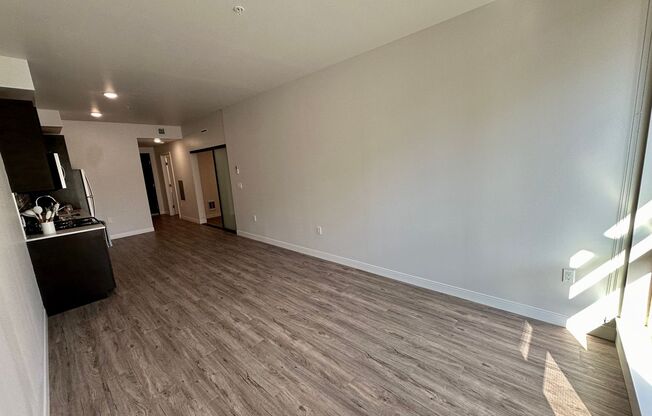 1 bed, 1 bath, 581 sqft, $1,780, Unit Unit 503