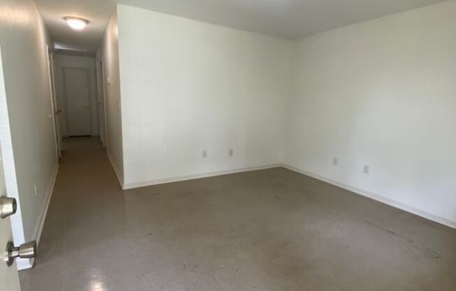 Rent reduced!! Plus move-in special