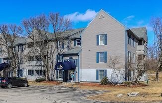 Charming 2BR Condo in Manchester